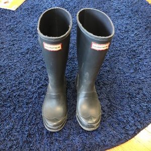 Kids Navy Hunter boots 1b/2g